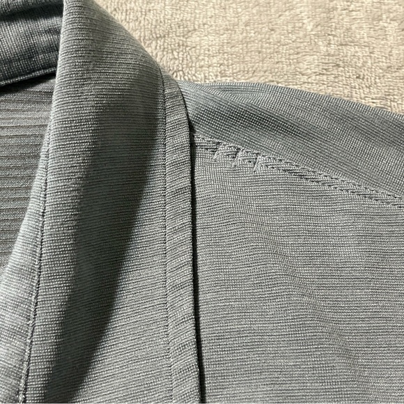 Lululemon Polo Shirt Men’s XL/XXL Grey Preppy Golf Performance See Measurements - Picture 9 of 10